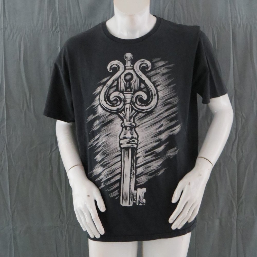 Zero Skateboard Shirt (Retro) - Large Key Graphic - Men's XL